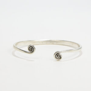 YBY Arcana Pure-Spiral Bangle