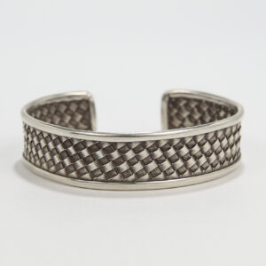 YBY Imperia Arkanis Cuff